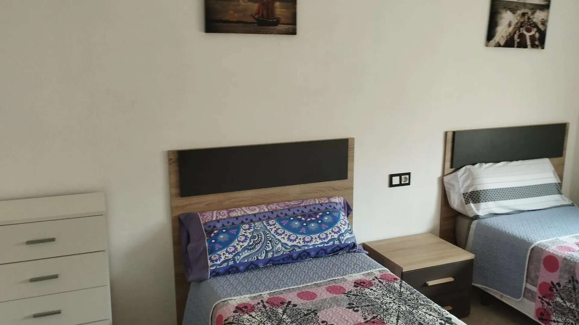 Apartamento Primera Linea De Mar En Ebrehogar ランポーヤ アパート